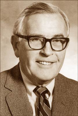 portrait of Fred Eastaugh